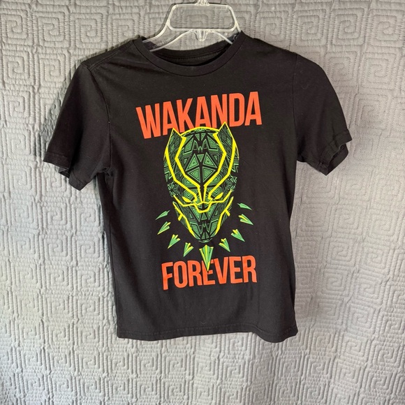 Marvel T-Shirt Boys Size Large 10/12 Wakanda Forever Black Short Sleeve - Picture 1 of 5